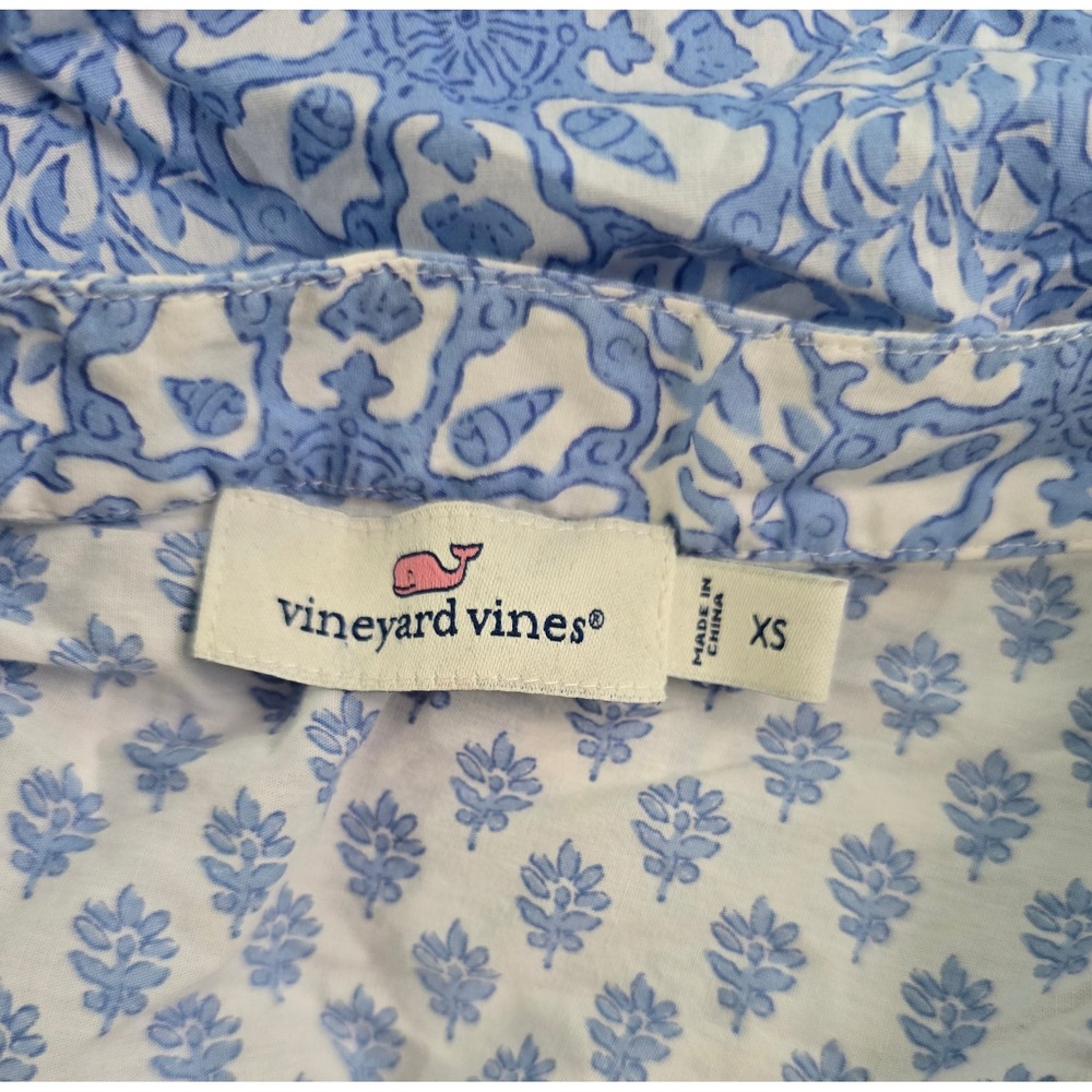 Vineyard Vines Blue White Block Print Pom Pom Trim Blouse Top XS 2K001306 - Picture 14 of 15